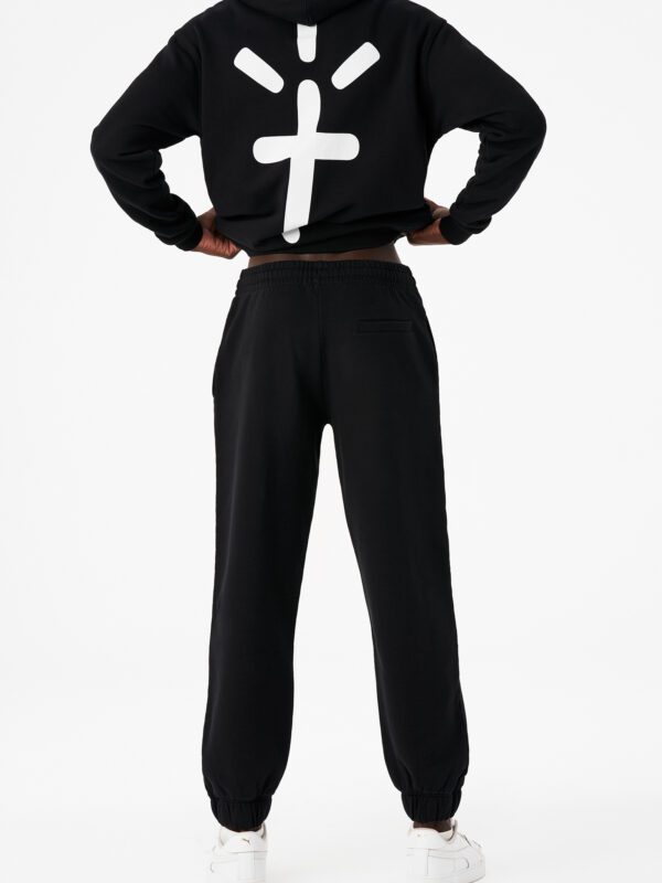 Embroidered Logo Track Pant Black Carnales