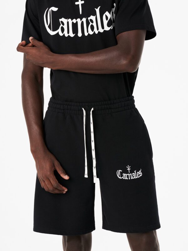 Pantalón Corto Bordado con Logo Negro Carnales